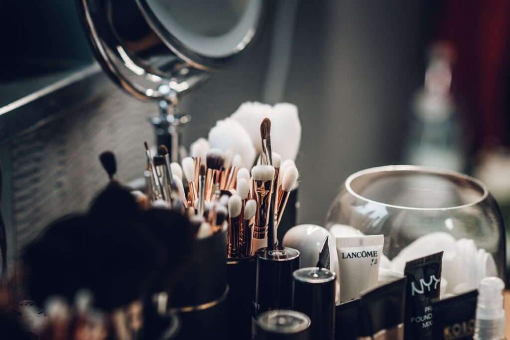 5-Minute Beauty Tricks That Make a Big Impact