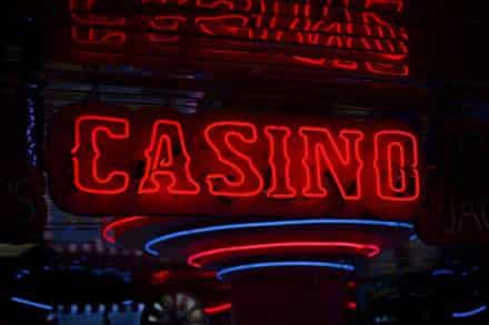 Top Online Casino Games With the Best Odds: A Player’s Guide