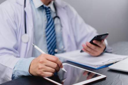 Tips for Writing Clear Clinical Notes Patients Can Understand